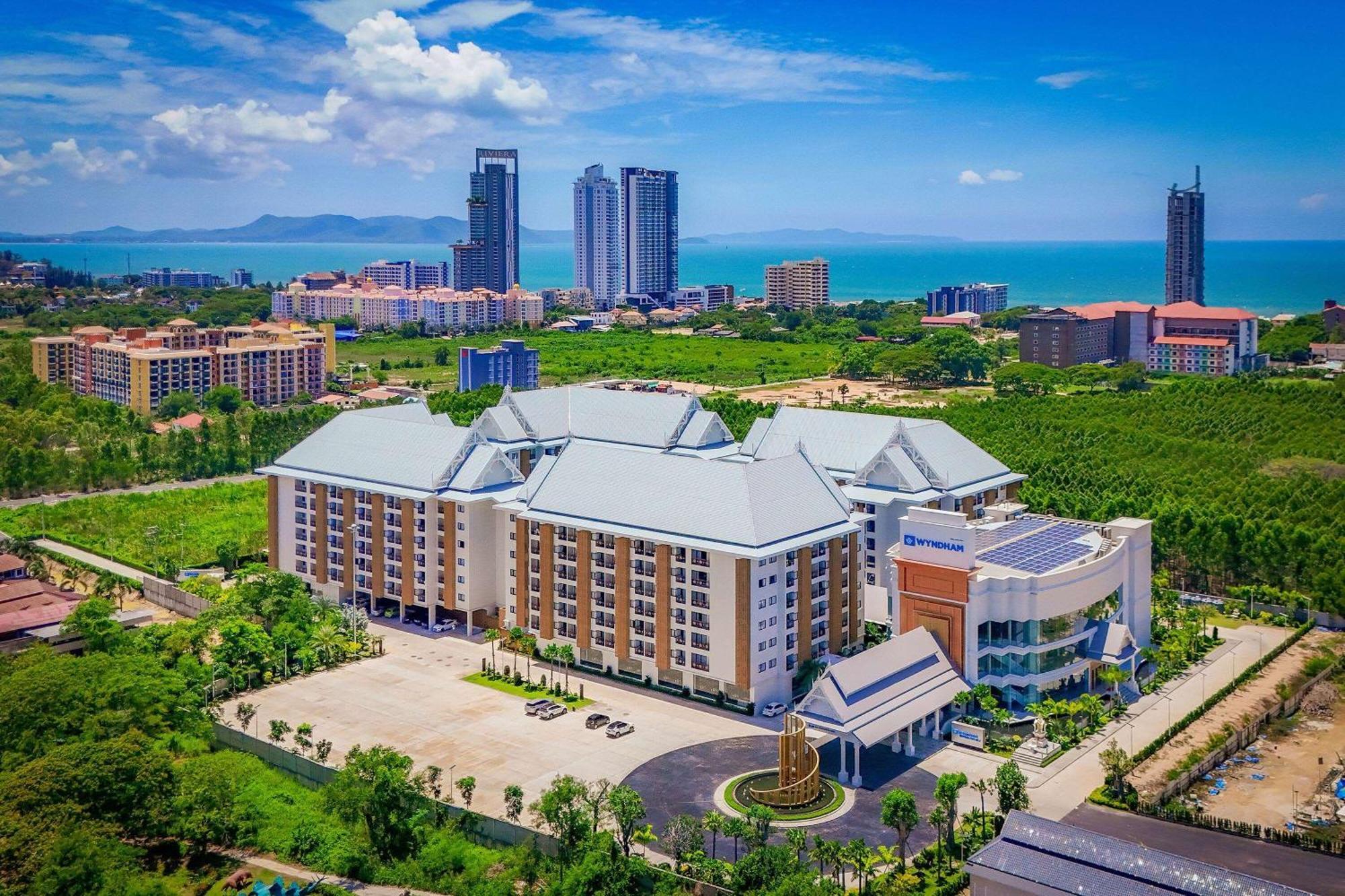 Hotel Wyndham Jomtien Pattaya Jomtien Beach Zewnętrze zdjęcie